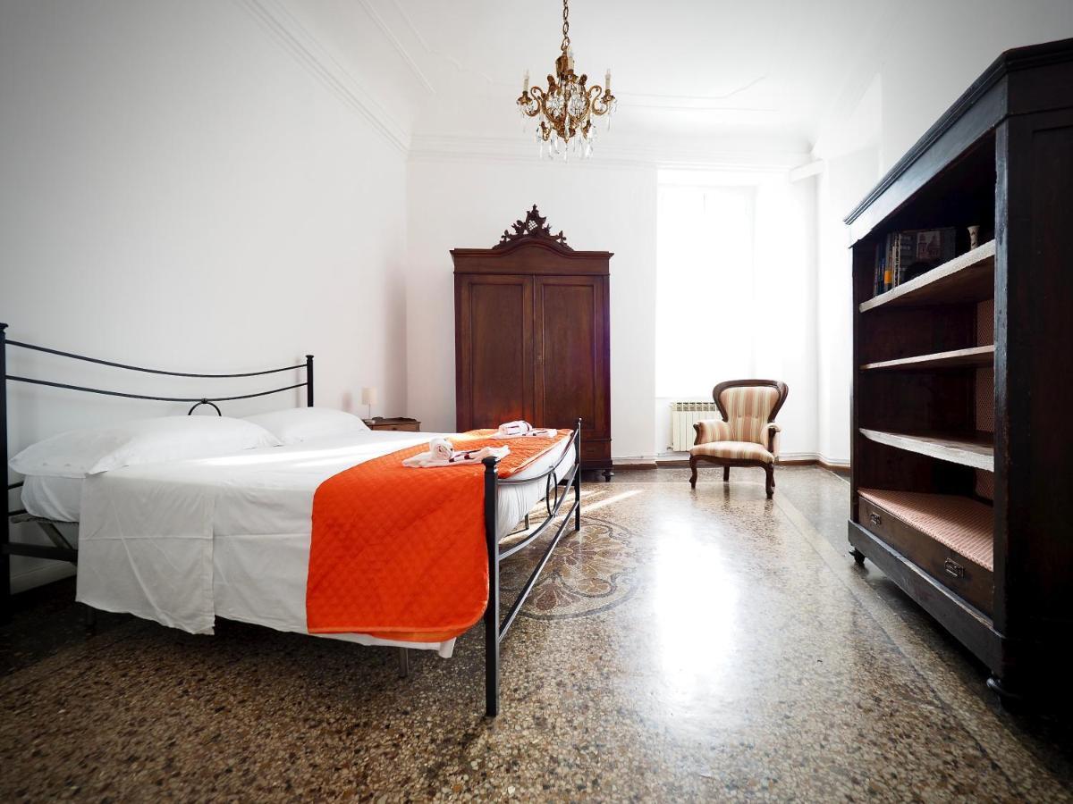 Dimora Sarzano Acquario - Genovabnb It Apartment Екстериор снимка